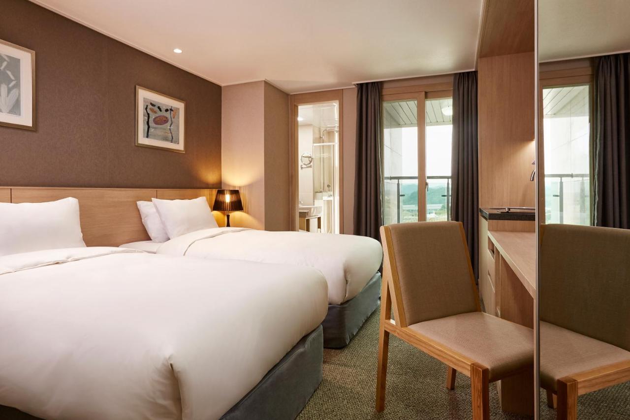 Raonstay In Perla Hotel Чинджу Экстерьер фото
